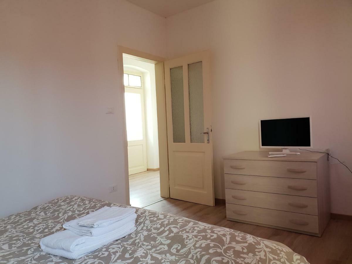 דירות גוריציה Casa Rafut מראה חיצוני תמונה
